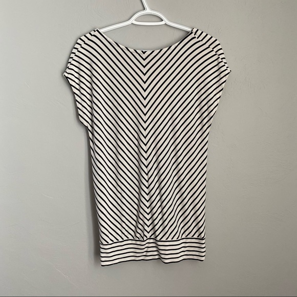 WHITE HOUSE BLACK MARKET Striped V-Neck Blouse - Picture 5 of 11